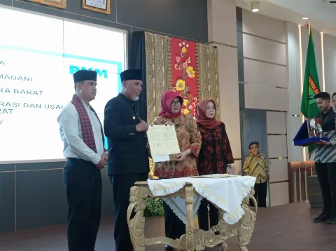 Pemprov Sumbar dan PT PNM Tanda Tangani Kesepakatan Bersama Majukan UMKM Sumbar