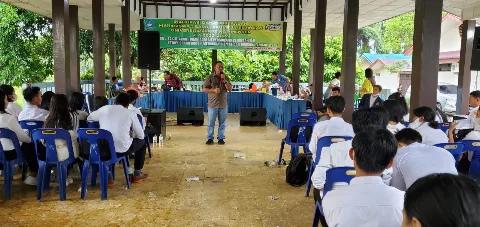 SAMADE Sampaikan Manfaat Sawit Kepada Civitas Universitas HKBP Nommensen