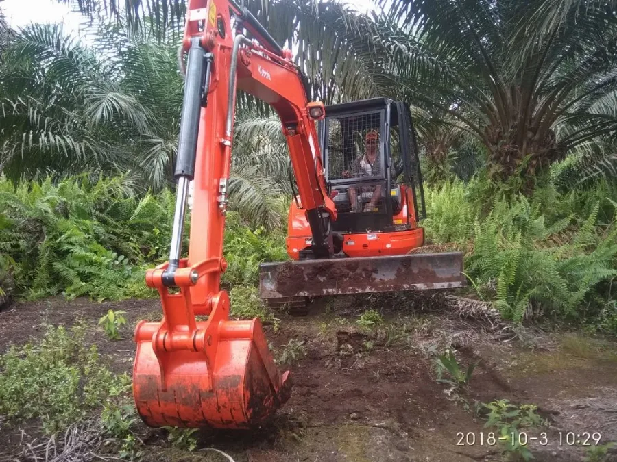 Kubota Mini Excavator U50-5S Dapat Diandalkan Industri Sawit