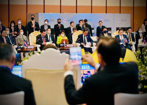 Bertemu Pebisnis ASEAN, Presiden Jokowi Dorong Penguatan Kemitraan Dunia Usaha dan Pemerintah