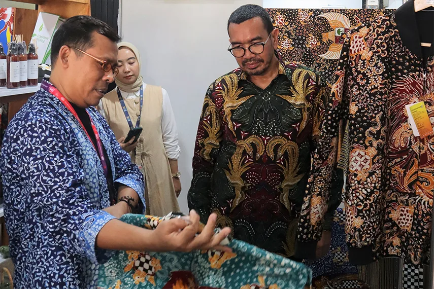 6 UMKM Binaan Rumah BUMN SIG Rembang Ikuti Future SMEs Village