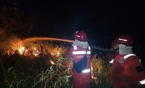 Regu Manggala Agni terus Padamkan Karhutla di Sejumlah Titik di Provinsi Riau