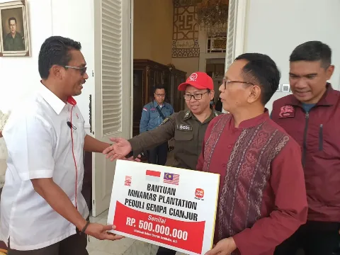 Minamas Plantation Serahkan Bantuan Sembako Rp 500 Juta Kepada Masyarakat Terdampak Gempa Cianjur