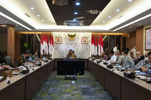 Pemerintah Turunkan Bunga KUR Super Mikro Jadi 3 Persen