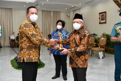 Terbaik di Industri Sawit, Grup ANJ Raih 2 Proper Emas