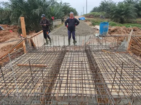 PTPN V Bangun Kembali “Nadi Ekonomi” Desa