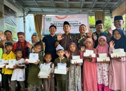 Safari Ramadan Musim Mas Group, Distribusikan 9.300 Paket Bantuan dan Santunan 1.000 Anak Yatim