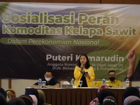 BPDPKS dan DPR Memberikan Edukasi Peran Komoditi Kelapa Sawit