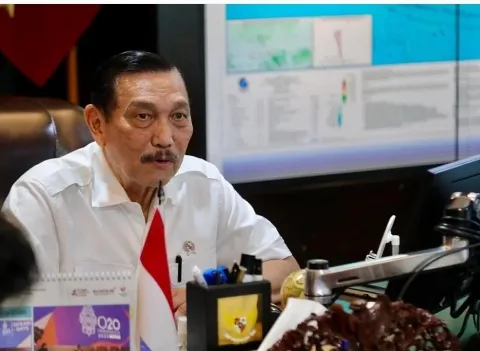 Menko Luhut: DMO Minyak Goreng Ditetapkan 50% Hingga Lebaran