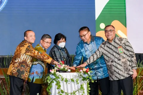Pembangunan Sistem Informasi  Dokumen Lingkungan Hidup