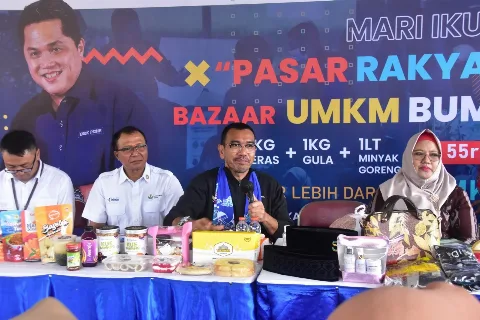 Sinergi Petrokimia Gresik dengan Kementerian BUMN Menggelar Pasar Rakyat dan Bazar UMKM