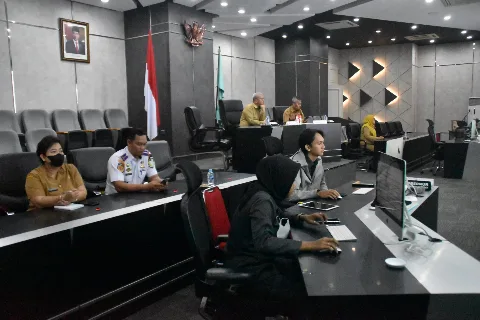 Pemerintah Berupaya dan Bekerja Keras Agar Tidak Terjadi Kenaikan Harga Bahan Pokok