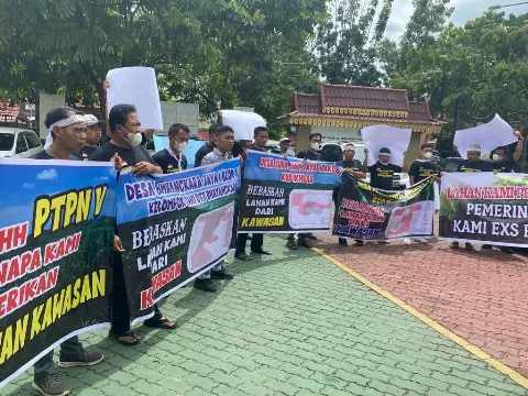Anak Petani Sawit: KLHK Jangan Sewenang-Wenang dalam Urusan Kawasan Hutan
