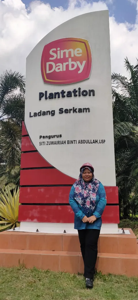 Strategi Sukses Perempuan Berkarir di Kebun Sawit