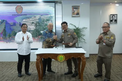 Kementan dan KemenKop UKM Kolaborasi Tingkatkan Usaha Peternakan
