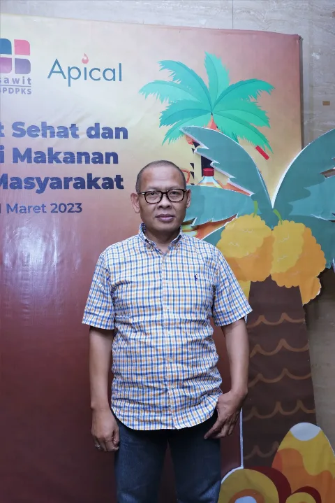 Nasib Kebun Sawit Rakyat Pasca Undang-Undang Nomor 6 Tahun 2023 Tentang Pengesahan Perppu 2 Tahun 2022 Tentang Cipta Kerja Sebagai Undang-Undang