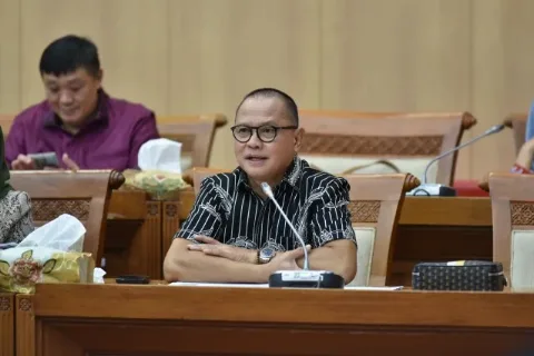 Komisi VII DPR RI Mendorong Program Hilirisasi Industri
