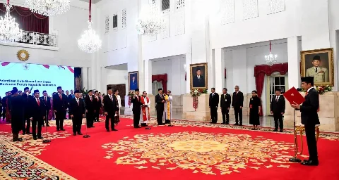 Presiden Joko Widodo Lantik Dupito Simamora Menjadi Dubes RI untuk Fiji