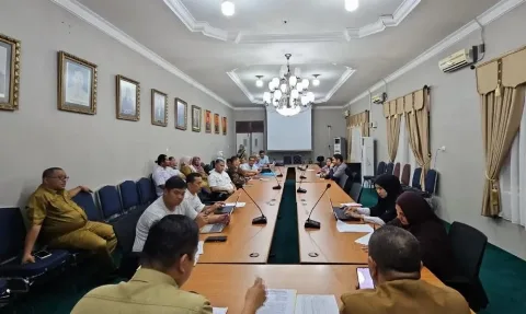 Gubernur Riau Tindaklanjuti Temuan Harga TBS Di Bawah Kesepakatan