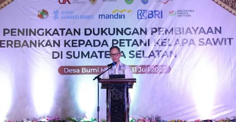 OJK Dukung Petani Sawit Dapatkan Akses Pendanaan