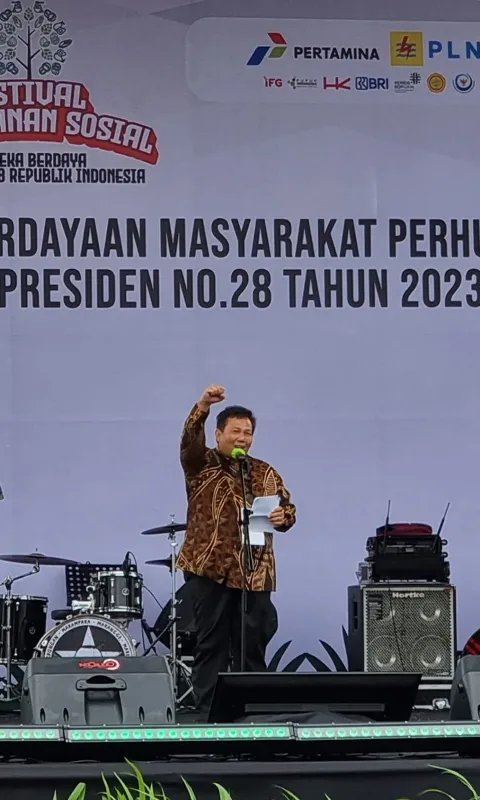 Pengelolaan Sumber Daya Alam Berkelanjutan Melalui Perhutanan Sosial