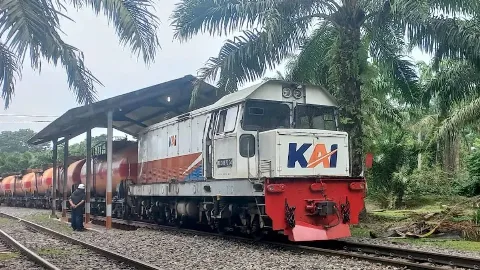 Kereta Logistik Targetkan Angkut CPO 200.000 ton per tahun
