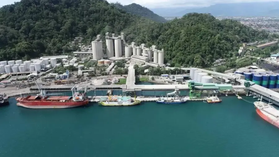 PTP Nonpetikemas Teluk Bayur Beri Pelayanan Pemuatan Ekspor 18.000 Ton Produk Sawit ke Pakistan