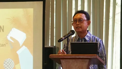 Mengurai Benang Kusut Sawit dalam Kawasan Hutan