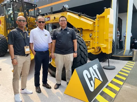Trakindo Perkenalkan Motor Grader Cat 16 GC di Mining Expo 2023