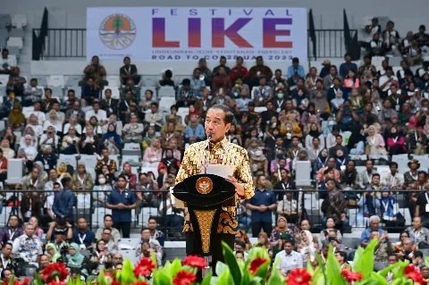 Presiden Joko Widodo Mengingatkan Berhati-hati Dengan Ancaman Perubahan Iklim