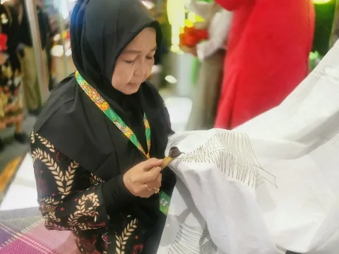 Ini 5 Manfaat Sawit Bagi Industri Batik Nasional