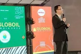 Pentingnya Kolaborasi Antara Negara-Negara Produsen Dalam Mengatasi Kampanye Negatif Terhadap Industri Kelapa Sawit