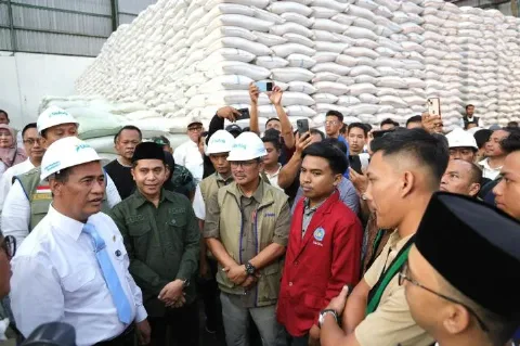 Mentan Amran Gercep Selesaikan Aduan Pupuk Subsidi