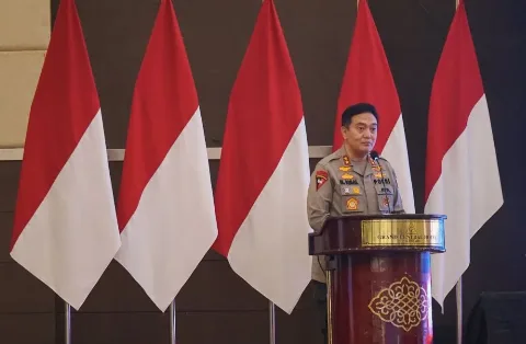 Kapolda Riau Melakukan Penyelidikan Karhutla di Sejumlah Daerah