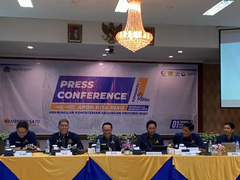 Sawit Mendominasi Wajib Pajak di Riau